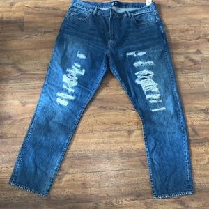 NWT Men’s Mid Rise Destructed Slim Jeans with Washwell Size 40x32